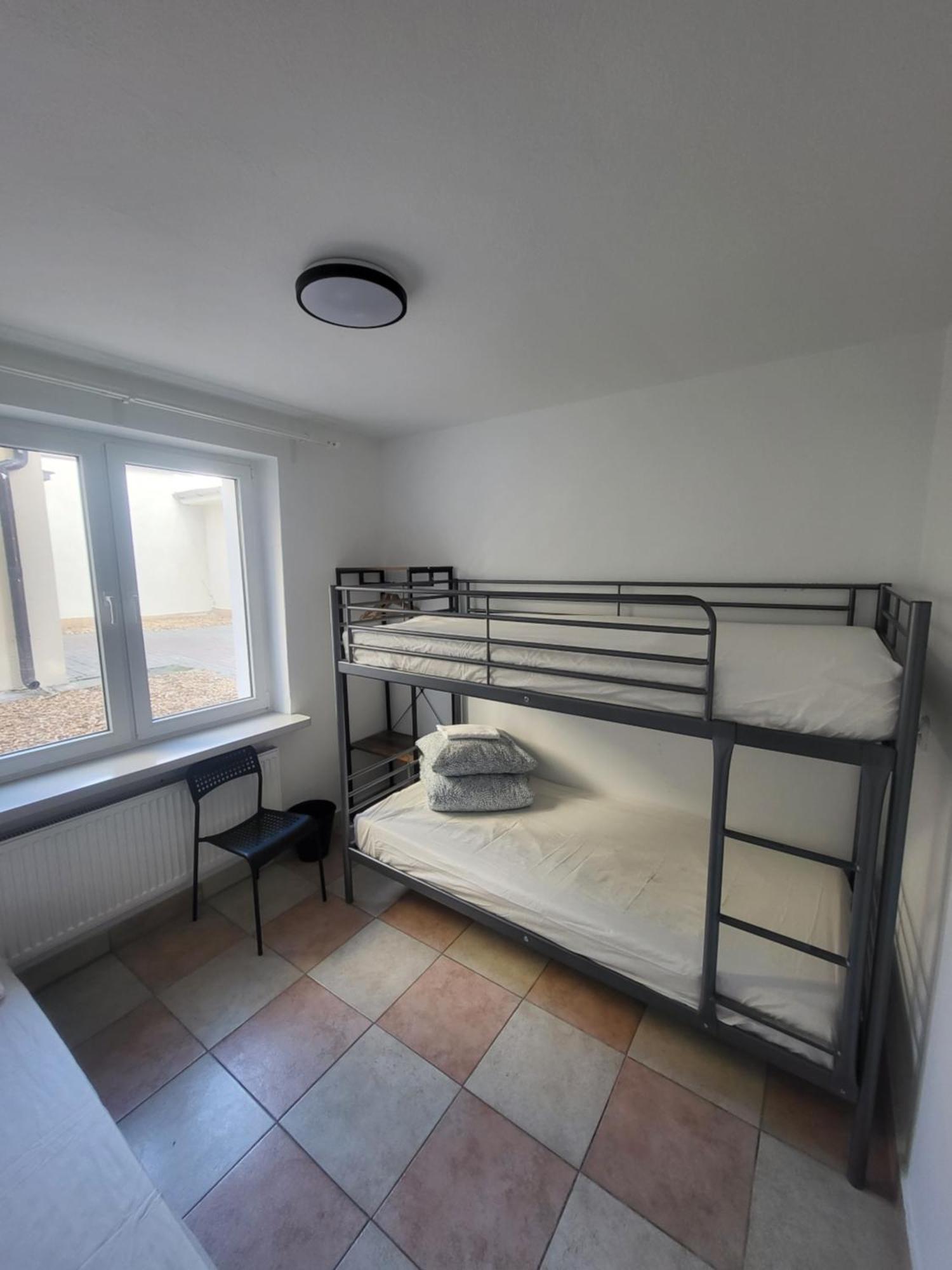 Nocleg ze śniadaniem Rooms4rest Popularna - Private For Tourists - Atr Consulting Sp, Z O,o, Warszawa