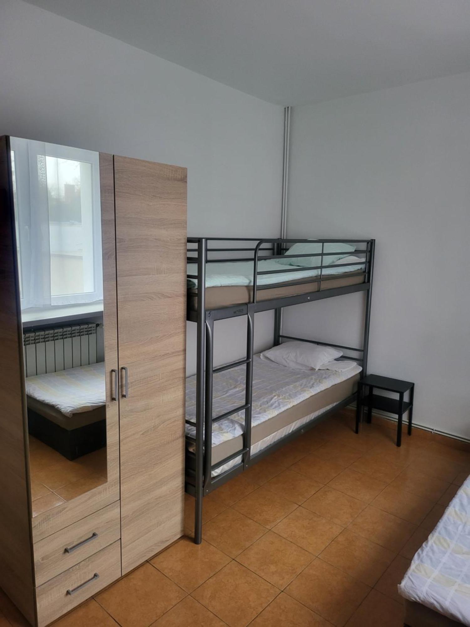 Rooms4rest Popularna - Private For Tourists - Atr Consulting Sp, Z O,o, Nocleg ze śniadaniem